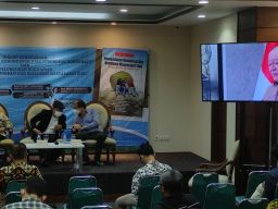 Hegemoni partai menjadi tirani baru