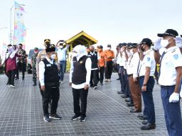 Jelang Lebaran, Gubernur Khofifah Tinjau Arus Mudik di Pelabuhan Jangkar Situbondo