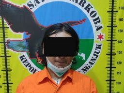 Satresnarkoba Polres Nganjuk Tangkap Pria Saat Kedapatan Transaksi  Pil Koplo