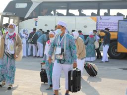 Jamaah Haji Kloter Pertama Asal Jatim Telah Berangkat Lewat Juanda
