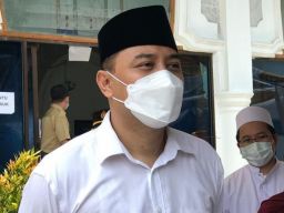 Pemkot Beri Penanganan Medis Terbaik untuk Cak Sapari