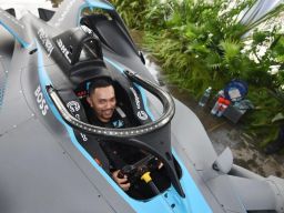 Ahmad Saroni Borong tiket Formula E, sebesar 1,2 M