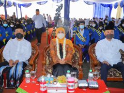 Gubernur Khofifah Dorong Pemanfaatan Teknologi Digital