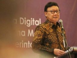 PDIP Surabaya: Dampingi Megawati, Tjahjo Kumolo Ajarkan Kesabaran Revolusioner