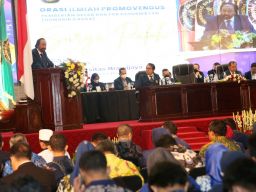 Surya Paloh Singgung soal Politik Identitas Dalam Orasi Ilmiah di UB Malang