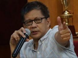 Rocky Gerung: Pers Harus Pisahkan Hal Faktual dan Sensasional