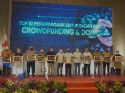 Biddokkes Polda Jatim Menerima Penghargaan Dari BPJS Kesehatan