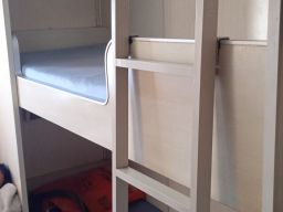 Kenapa Kita Harus Menulis