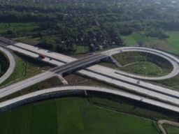 Nilai Proyek Capai 10,5 T, BPJT PUPR Buka Lelang Tol Kediri - Tulungagung