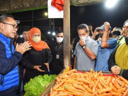 Menteri Perdagangan RI Zulkifli Hasan Apresiasi Harga Bahan pokok di Jatim yang Terjaga Stabil