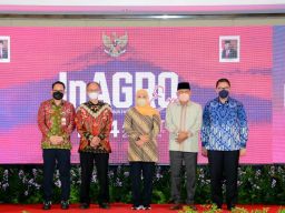 Gubernur Khofifah Lepas Eksport  Komoditas Perikanan Jatim ke Republik Dominika dan Jepang