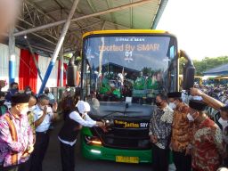 Seminggu Gratis, Bus TransJatim Layani Terminal Porong Sidoarjo hingga Terminal Bunder Gresik