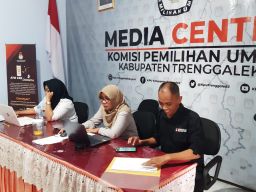 Banwaslu Trenggalek: Pengawasan Verifikasi Administrasi Parpol Terkendala Akses Aplikasi SIPOL