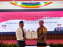 Sukseskan Program Pertanian, Polres dan Pemkab Ngawi Tandatangani MoU Bhatarling