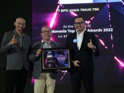 Bank Jatim Raih Indonesia Top Bank Awards 2022