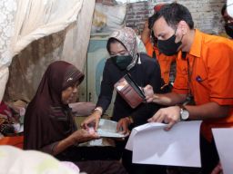 BLT untuk Jaga Daya Beli atau Menimbulkan Ketergantungan?