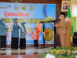 Sekolah Lansia Tangguh dan Sekolah Orang Tua Hebat ada di Kabupaten Bondowoso