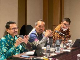 KKP Minta Pemasangan Kabel Internet Bawah Laut Tak Ganggu Sumber Daya Ikan RI