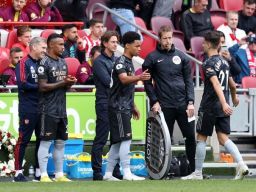 Arteta dikecam gara-gara bocah 15 tahun