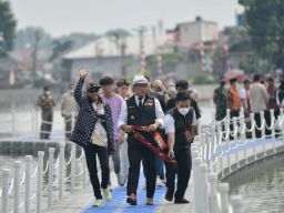 Tak Pilih-pilih, Pemda Provinsi Jabar Gandeng Bonge Ramaikan Peresmian Situ Rawa Kalong