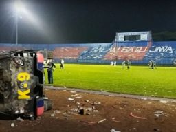 Arema FC Bisa Dilarang Jadi Tuan Rumah Sepanjang Musim Ini