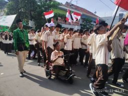 Meriahkan Hari Santri Nasional 2022, Ribuan Nahdliyin Surabaya Gelar Kirab Resolusi Jihad