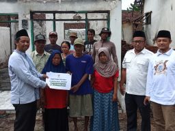 Baznas Jember Bantu Rp 2,5 Juta Korban Kebakaran