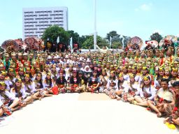 Gubernur Khofifah : Sebagai Lumbung Pangan Nasional, Jawa Timur optimis bangkit !