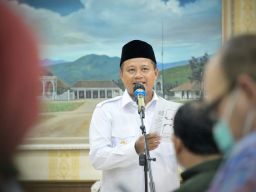 Uu Ruzhanul: Tantangan Pelayanan Publik Makin Kompleks, Perlu Terobosan dan Inovasi