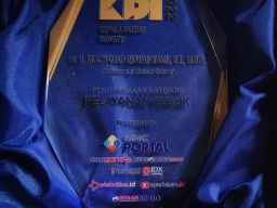 Ridwan Kamil Raih Penghargaan Kepala Daerah Inovatif