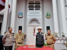 Gubernur Jawa Barat Ridwan Kamil Dorong Kepala Desa Melek Digital