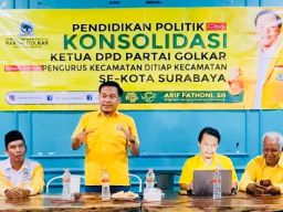 Fathoni Minta Kader Golkar Surabaya Terus Bekerja Layani Masyarakat