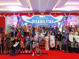 Gubernur Khofifah Dorong Wujudkan Peran Disabilitas Jatim yang  Inklusif