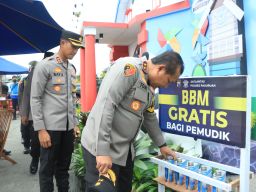 Kapolda Jatim Tinjau Beberapa Tempat Wisata dan Pos Palayanan Operasi Lilin Semeru