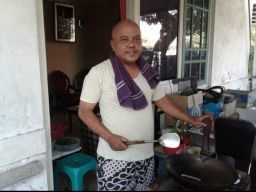 Buat Buku Autobiografi Bersama Mas Aas