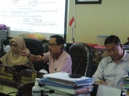 Hearing IMB Usaha Berlangsung Keras,  Komisi C dan Pemkot Surabaya Beda Suara