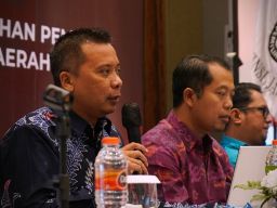 Pelajari dan Tanggapi Tiga Rancangan Usulan Penataan Dapil DPRD Provinsi Jatim Pada Pemilu 2024