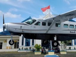 Terbang Perdana Sumenep Jember, Maskapai Susi Air Lepas Landas Sempurna