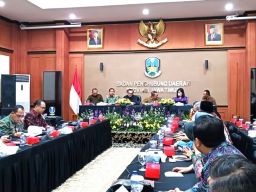 KPU Jatim, Bawaslu, DPRD, Dan Pemprov Konsultasikan Anggaran Pemilu 2024 Dengan KPURI Dan Kemendagri