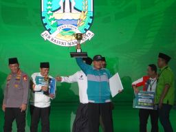 Kontingen PWNU Jatim Sabet Juara Umum Porseni NU