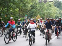 Gowes Fun Bike HUT ke-45 TVRI Jatim, Olahraga dan Kesehatan Satu Kesatuan Investasi