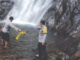 Warga Surabaya Jadi Korban Longsor Air Terjun Sedudo Nganjuk