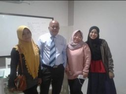 Kembali Kerja Sebagai Pendidik