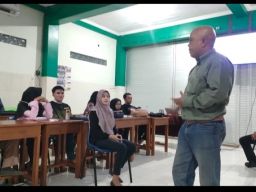 Mahasiswa Juga Manusia, Mereka ingin Belajar Secara Bebas Tanpa Sekat