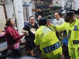 Polresta Banyuwangi Tanggap Bencana, Bantu Penanganan Dampak Banjir