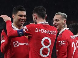 Manchester United Bangkit, Libas Real Betis 4-1