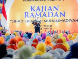 Gubernur Khofifah Ajak Muhammadiyah Jatim Dukung Indonesia Jadi Pusat Industri Halal Dunia