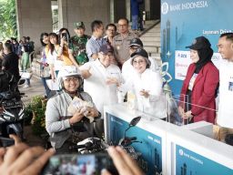 Sambut Ramadhan dan Idul Fitri, Bank Indonesia Jatim Terima Penukaran Uang Pecahan Baru Pakai QRIS