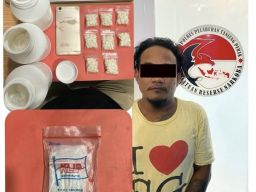 Polres Pelabuhan Tanjungperak Ungkap Peredaran Ribuan Butir Pil Koplo