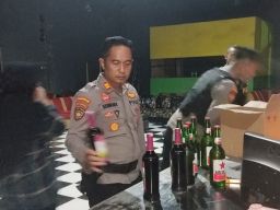 Polres Probolinggo Amankan Ratusan Botol Miras Pada Operasi Pekat di Bulan Ramadhan